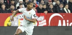 sunderland-e-bournemouth-preparam-uma-ofensiva-por-bade