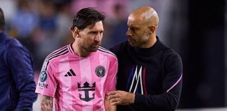 lo-que-scaloni-le-dijo-a-mascherano-sobre-messi