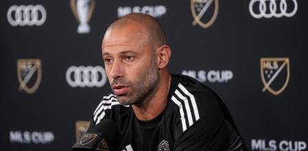 mascherano:-“busquets,-alba-y-leo-han-hecho-historia-en-este-club”